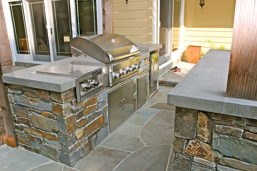 Outdoor Kitchens Concrete Interiors, How To Pour In Place Outdoor Concrete Countertops
